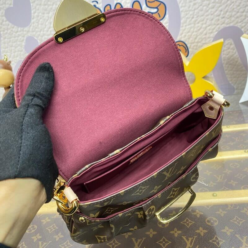 Louis Vuitton Sunset M13617