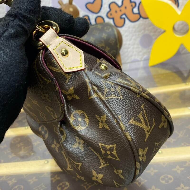 Louis Vuitton Sunset M13617