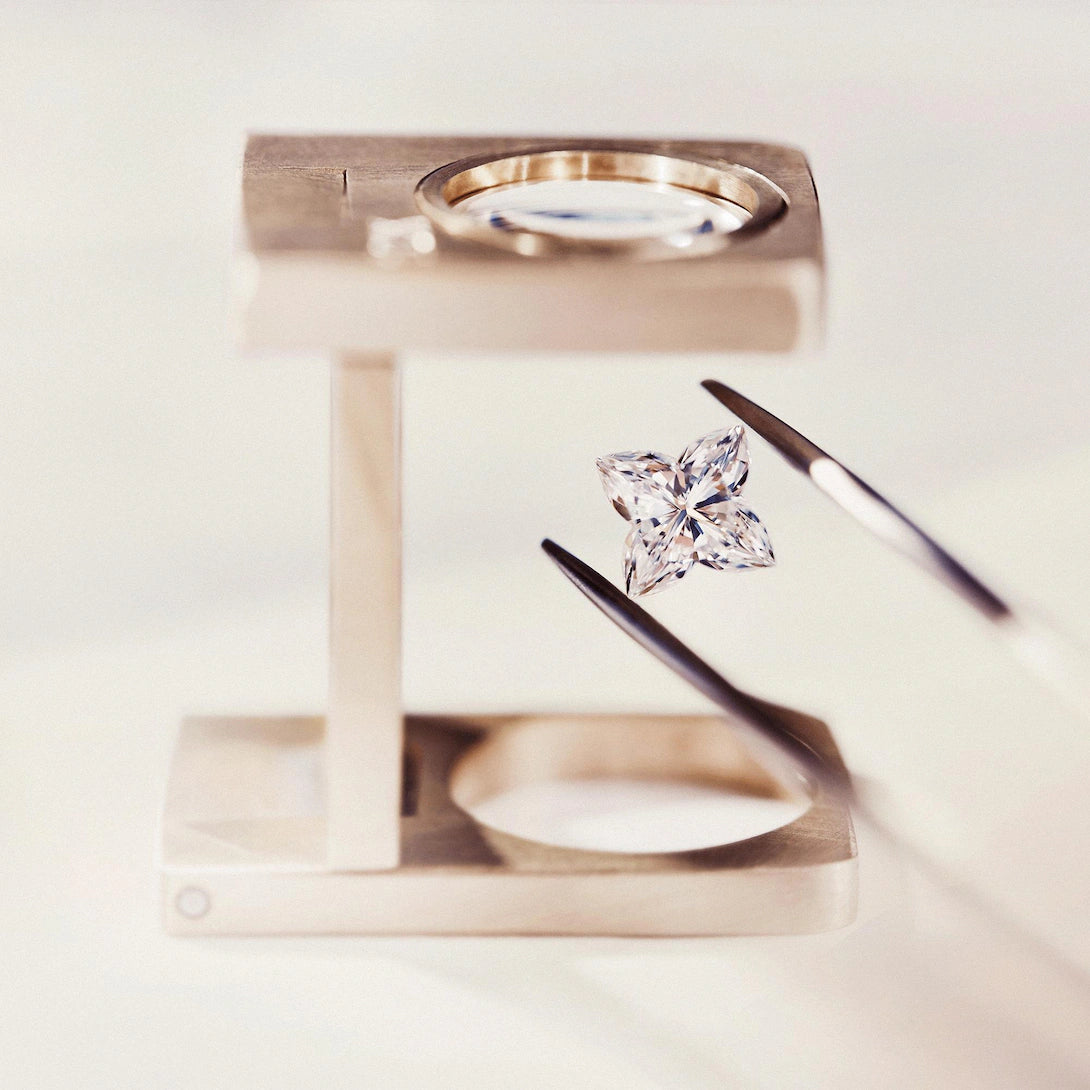 LV Diamonds Pavé Double Ring – Monogram Star