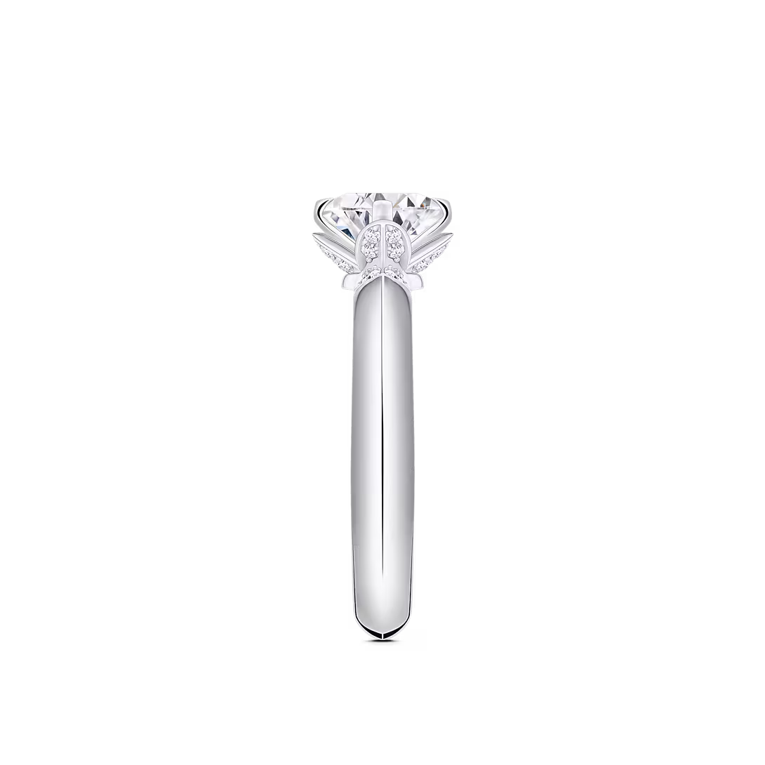 LV Diamonds Solitaire – Round Brilliant